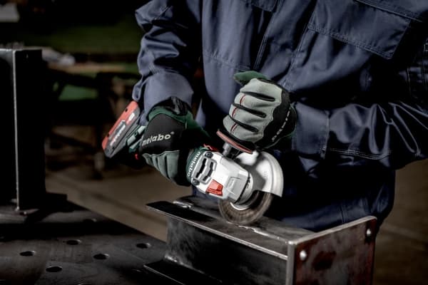Metabo 613059840, 10000 RPM, 12,5 cm, Akku, 1,8 kg, Harjaton moottori - SOLO