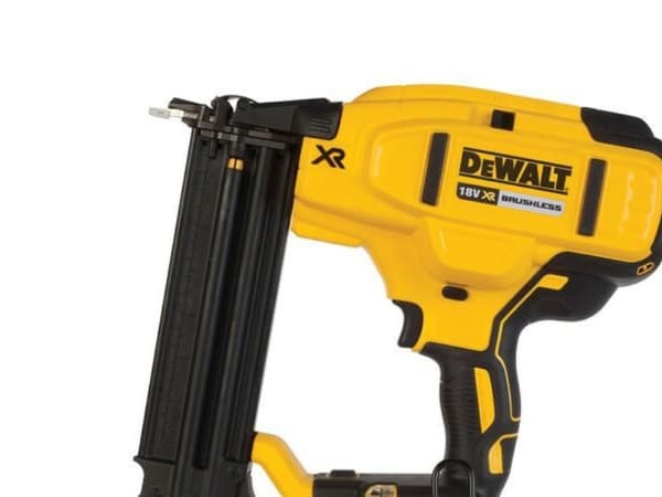 DEWALT 18V XR 18 Ga dykkerpistooli DCN680NT-XJ DCN680NT-XJ