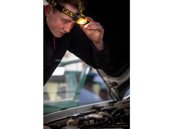Stanley FMHT81509-0, Huvudbånd lommelygte, Sort, Gul, IP54, 1 Lampe( r), 50 lm, 200 lm