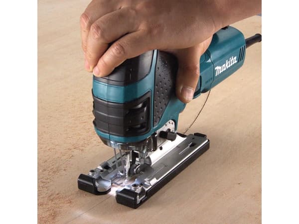 Makita 4351FCTJB - Løvsag - 720 W