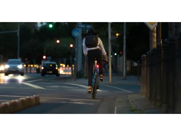 Sigma Sport INFINITY, Baklys, Rød, Plast, Silikon, IPX4, LED
