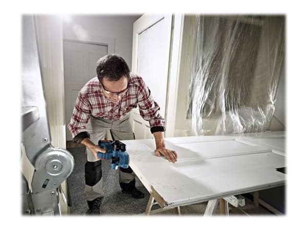 Bosch GHO 18 V-LI Professional - Høvelmaskin - trådløs - 82 mm - uten batteri - 18 V - SOLO
