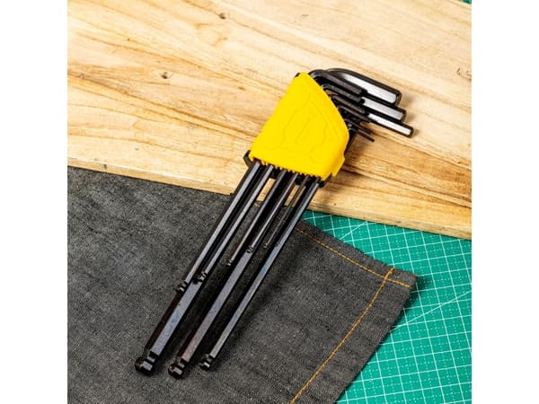 Deli Tools EDL232309H, Pallopäinen kuusiokoloavain, Metrinen, 9 kpl, Terästä, 1.5,2,2.5,3,4,5,6,8,10 mm