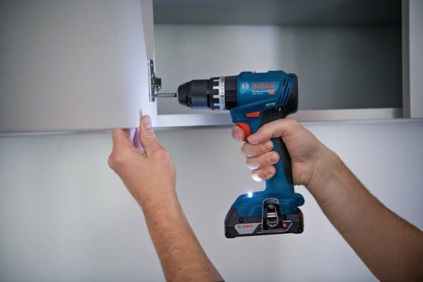 Bosch GSB 18V-45 Professional - Drill/driver - trådløs - 2 hastigheter - nøkkelfri borhylse 13 mm - 45 N·m - uten batteri - 18 V - SOLO