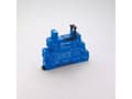 Pikkukuva 3 / 5: Finder Socket for 41.52/41.61/41.81 series relays 6-24V AC/DC, screw terminals, DIN rail mounting (93.02.0.024)