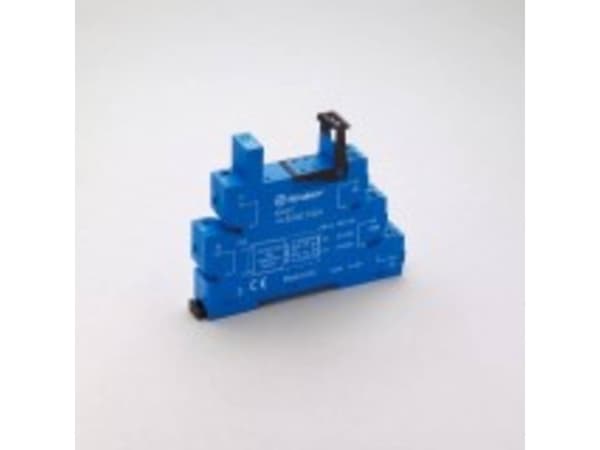 Finder Socket for 41.52/41.61/41.81 series relays 6-24V AC/DC, screw terminals, DIN rail mounting (93.02.0.024)