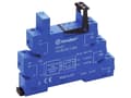 Pikkukuva 2 / 5: Finder Socket for 41.52/41.61/41.81 series relays 6-24V AC/DC, screw terminals, DIN rail mounting (93.02.0.024)
