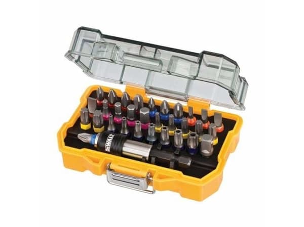 accessory set 32pcs bits {exhibit 12 x dt7969}