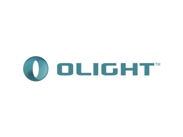 OLight Warrior 3S LED (RGB) taskulamppu holsterilla , vyöklipsillä Paristokäyttöinen 2300 lm 176 g