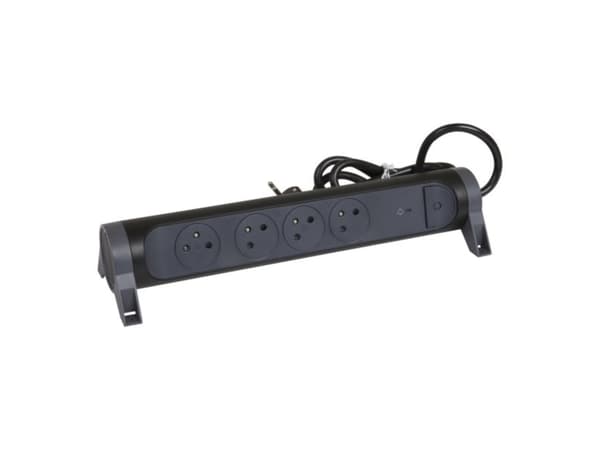 Skyddande förlängningskabel 4x2PZ 1.5m svart
