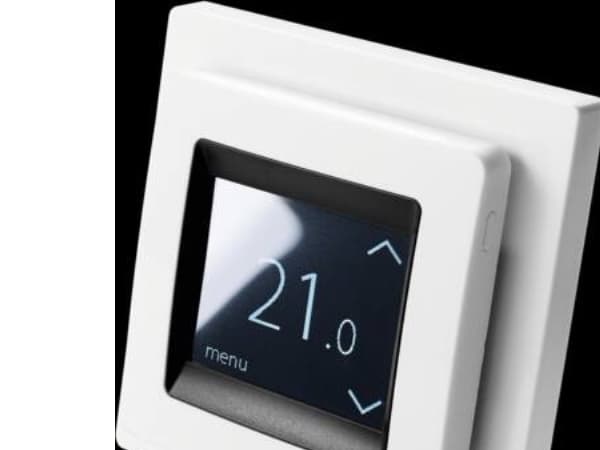 DEVI UP Uhren-Thermostat 16A 140F1065 DEVIreg Touch mit Touch-Display 140F1065 (140F1065)