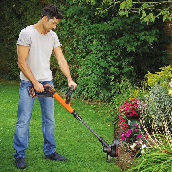 Black & Decker Grästrimmer 18V 28Cm 2,0AH Bat