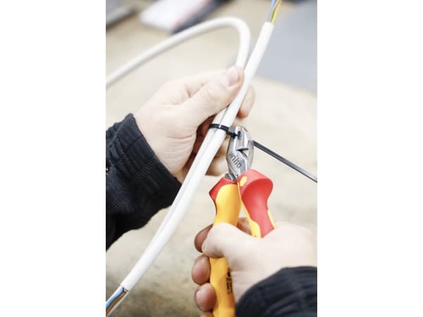 Wiha 43458, Avbitartång, 2 mm, 1,6 cm, Röd, Gul, 1000 V, 16 cm