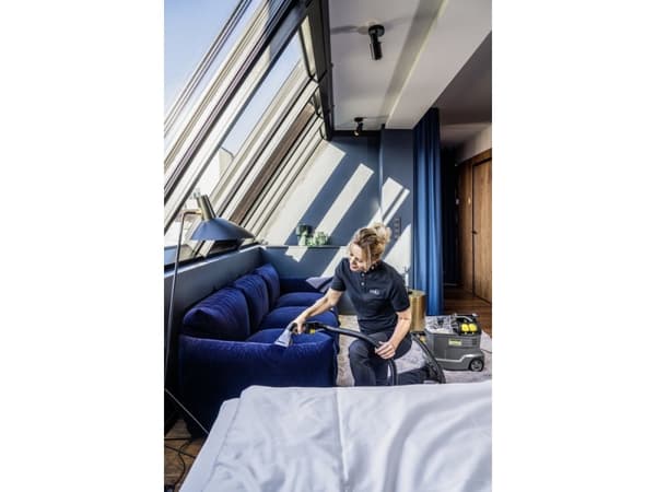 Kärcher Professional Puzzi 8/1 Tepperens
