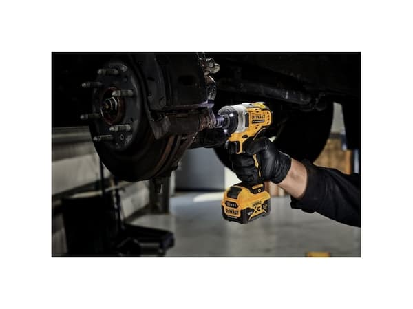 DeWALT DCF903P2-QW, 2850 rpm, 542 Nm, 1 kg, 620 g
