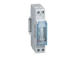 Yhteys MicroRex3 QT11 analoginen døgn 230V