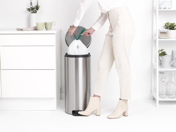 Brabantia newIcon Skraldespand - 30 l - Fingeraftryksikker i mat stål