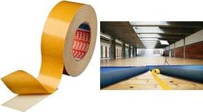 tesafix dobbeltklæbende tape 4964, 30 mm x 50 m rivefast stofbagside, med gummiklæber på begge sider (04964-00077-00)