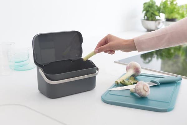Brabantia SinkSide Bordplade affaldsbeholder - 1,8 liter - Mørkegrå