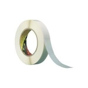 3M kaksipuolinen teippi 9527 kerma (P x L) 50 mx 19 mm kumisisältö: 1 rulla (XT-0034-9252-4)