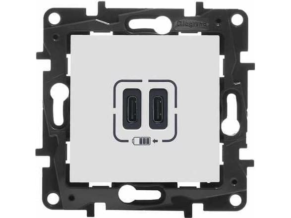 Legrand SUSB-C Legrand Niloe Step 863139 dual 2 xUSB hvit C 3A.