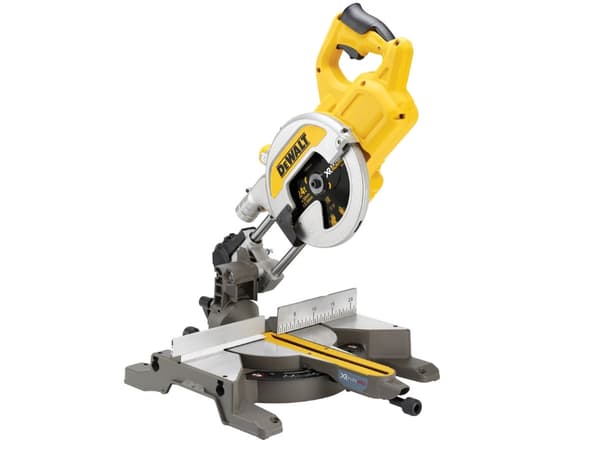 DeWALT DCS777N-XJ, Borstlös, 6300 RPM, 190 x 48 mm, 1,5 m/s ², Batteri, Litium-Ion (Li-Ion) - SOLO