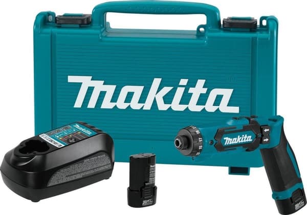 Makita DF012DSE 7,2V Li-Ion batteridrevet bore-/skruetrækkersæt (2x 1,5Ah batteri) i kuffert