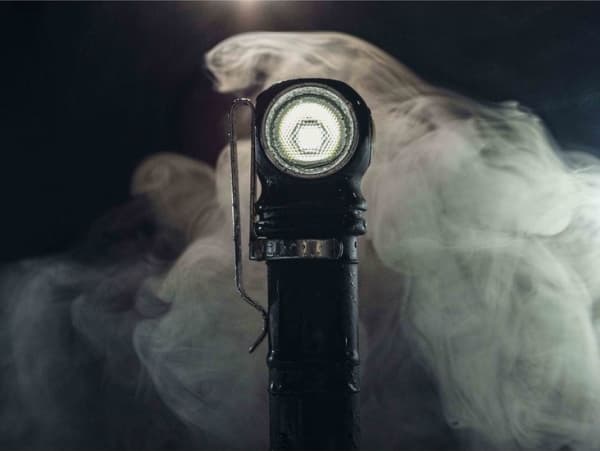 ArmyTek Wizard C2 Pro Max Magnet White LED (RGB) Lommelygte Med magnetholder Batteridrevet 3720 lm 1440 h 79 g
