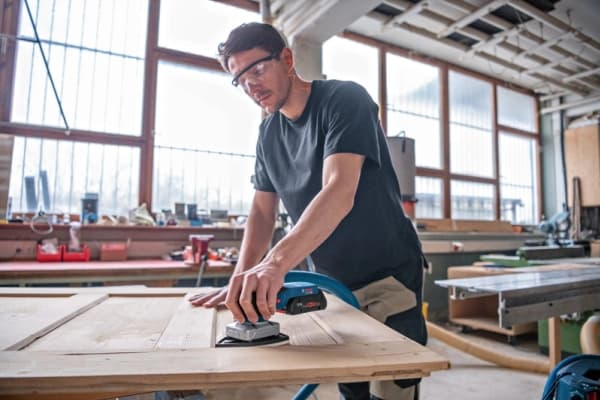Bosch GSS 18V-13 Professional - Eksentersliper - trådløs - uten batteri - 18 V - SOLO