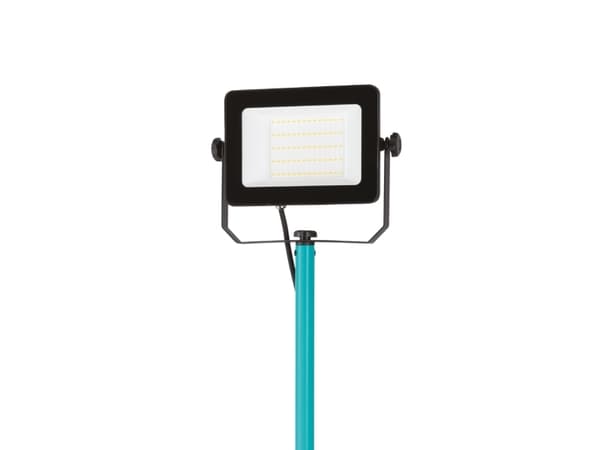 EGLO-TYÖPISTEVALAISINJALUSTA 50W 4500LM IP65 TURKOOSI