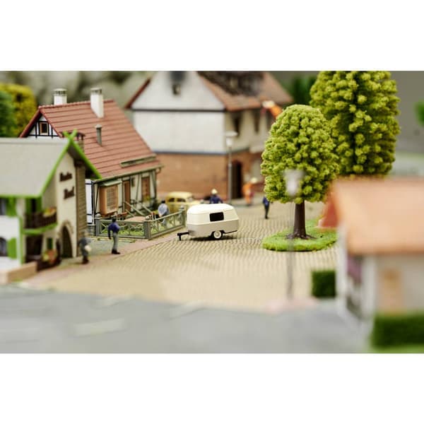 Carson Modellsport 504154 1:87 Wohnwagen mit Anhängerkupplung 1:87 Modellbil-släpvagn
