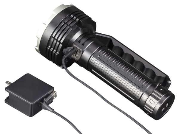 Fenix LR80R, Lommelykt, Sort, IP68, LED, 6 lamper, 50000 timer
