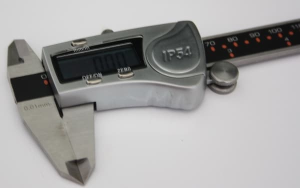 Corona elektroniskt kalibreringsmått Profi 150mm (C3432)