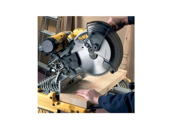 DEWALT sahanterä 305x30mmx48z