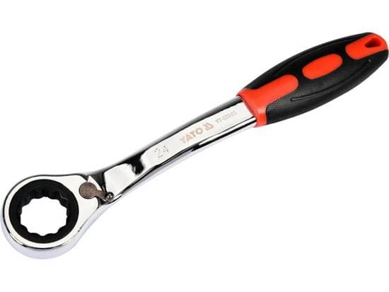 Yato `Rewing ringnyckel med spärr 24mm, CRV, 42-48 HRC, 72T