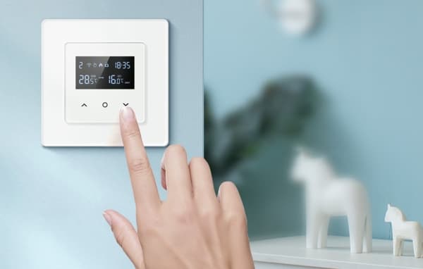 Avatto Inteligentny termostat Avatto WT200-BH-3A-W Bojler 3A WiFi TUYA