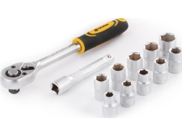 Fieldmann hylsnyckelsats FDN1060 med 1/2" spärr