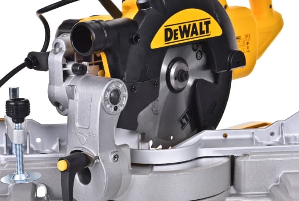 DeWALT DWS773-QS - Kap- och geringssåg - 1300 W - 216 mm