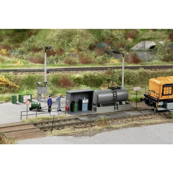 Auhagen 11469 H0 Bensinstation litet lok
