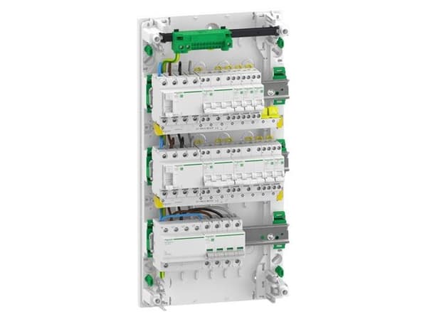 SCHNEIDER ELECTRIC Esiasennettu Resi9 XP PW-kytkintaulu, 3 riviä 13M: 1xAFB 1xSPD + 2xRCD + 5xC10A 1PN + 2xC16A 3PN + 1xC10A 3PN