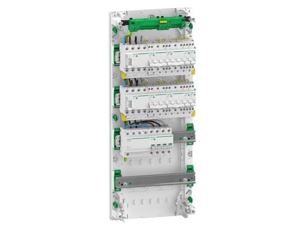 SCHNEIDER ELECTRIC Förmonterad växel Resi9 XP PW, 4 rader 13M: 1xAFB 1xSPD + 2xRCD + 4xC10A 1PN 3xC16A 3PN + 1xC10A 3PN