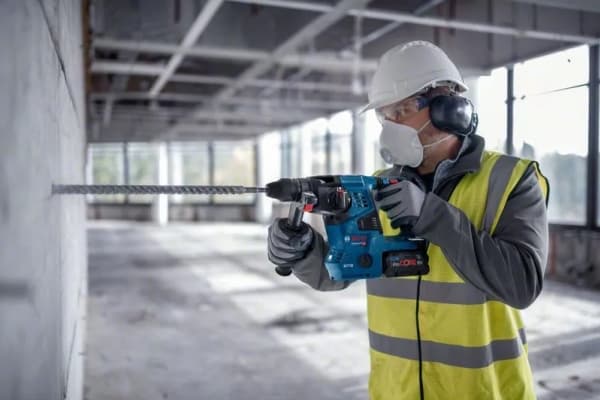 Bosch GBH 18V-28 C, SDS Plus, Musta, Sininen, Harjaton moottori, 2,8 cm, 3,3 J, 4220 bpm - SOLO