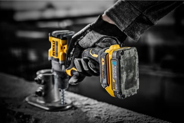 DEWALT DCBP034 Akku VIRTA 18V XR 1,7Ah