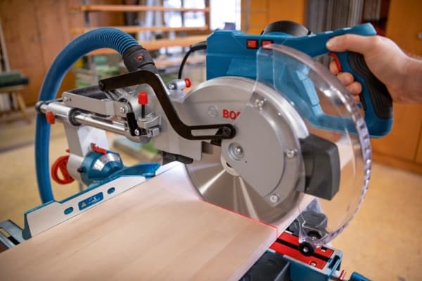 Bosch GCM 305-254 D PROFESSIONAL, Dobbel skråstilling, 4500 RPM, 48°, 48°, 47°, 47° - SOLO