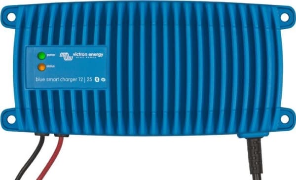 Victron Energy Blue Power IP67 24V/12A universaloplader