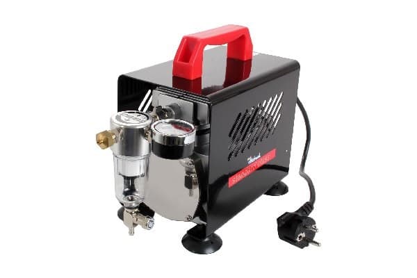 Revell 39137, 23 l/min, 4,3 bar, 135 W