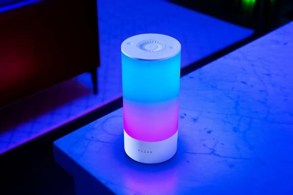 RAZER Aether Smart Lamp Pro - LED-valo, jossa on monivyöhykevalaistus