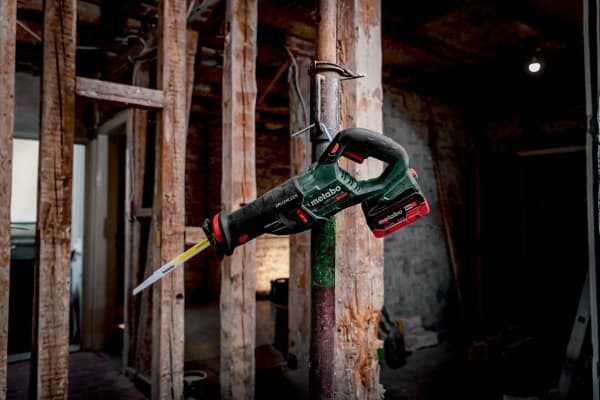 Metabo SSEP 18 LT BL Sladdlös tigersåg 601617840 utan batteri, utan laddare, Fodral 18 V - SOLO
