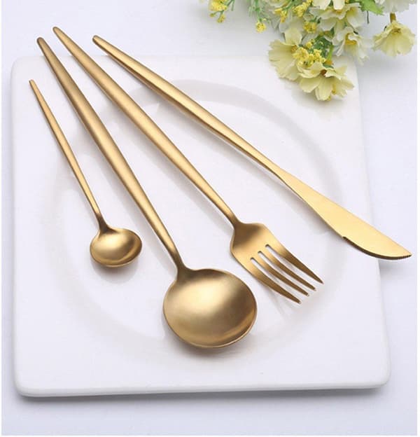 Bestick Set om 4