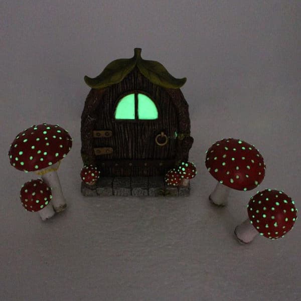 Mushroom Cabin Luminous Resin Crafts Courtyard